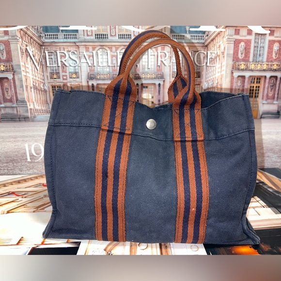 Hermes Handbags - Hermès Fourre-Tout Small Canvas Tote